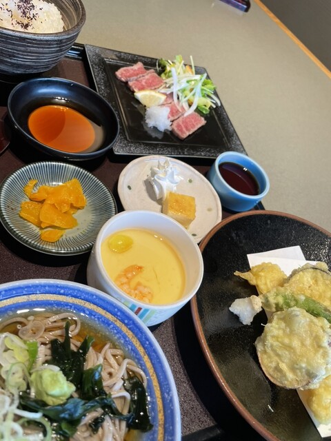 和蘭（カラン） - 横手（食堂）の写真