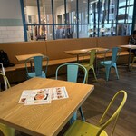 グロリアス チェーン カフェ - 