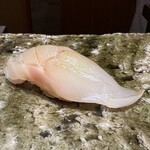 鮨 一 - かさご【握り】