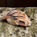 鮨 一 - タカベ(炙り)【握り】