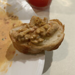 ブラマソーレ - 生うにの生うにとソースをバケットで　byまみこまみこ