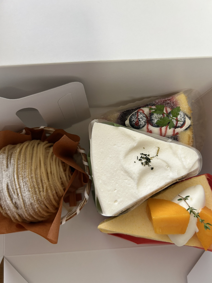 写真 : パティスリー ラ セディーユ （patisserie La Cedille） - 日永