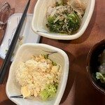 成田家 - ポテトサラダ、おひたし