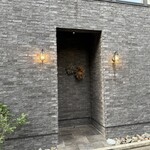 310425667 - 