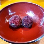 たかちほ食堂 - サービスで出して頂いたヤマモモ