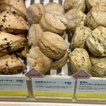 ベイカーズ ゴナ ベイク Echika表参道店 - 