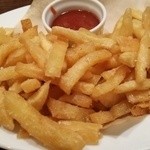 ウォータリングホール - ポテトフライ
