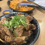 みやぶたと沖縄料理 沖炭 - 