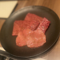 焼肉うしごろ 新宿三丁目店 - 
