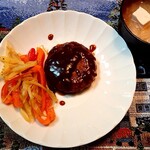 ツルヤ - デミグラスソースの方がまだ食べられます(汗)