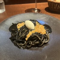 フィーコディンディア - イカ墨パスタ
