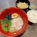 本丸亭 - 梅しそ冷麺（夏季限定）・味付ネギ・白飯