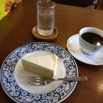 セットで1000円(税込)