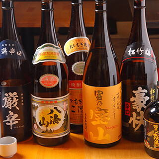 一杯319円〜飲めるドリンクメニュー！飲み放題付きコースも◎