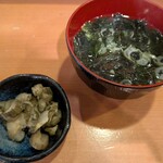 鳥政 - 漬物とお吸い物