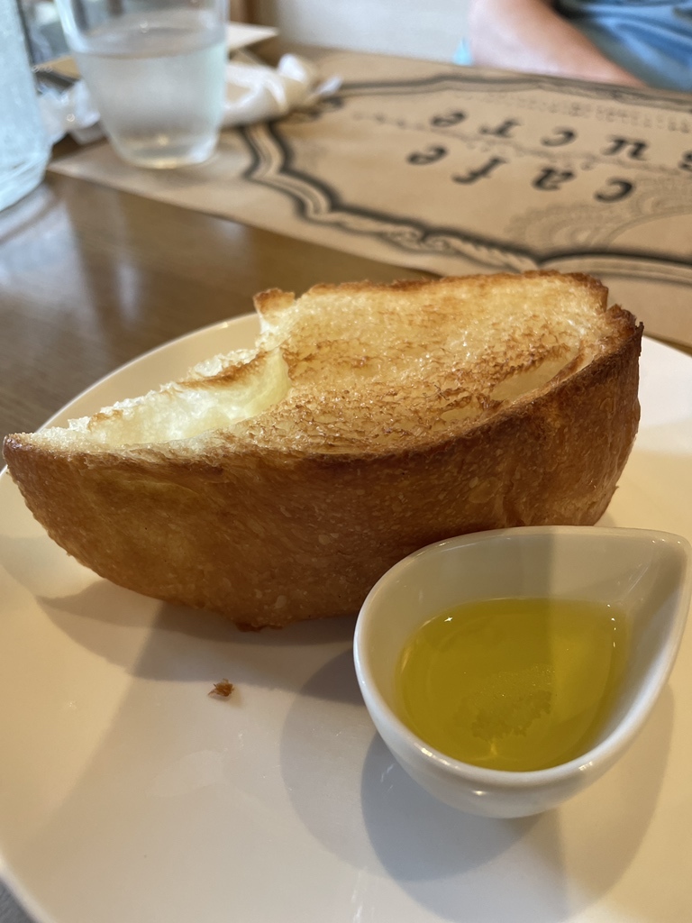 Sucre 砂糖・Chicoree チコレ・Cafe カフェ Sucre 砂糖・Chicoree チコレ・Cafe カフェ