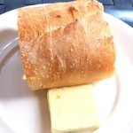 レストラン アクールジョア - <'14/09/20撮影>ランチ 1545円 の自家製天然酵母パン