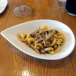 ラ･マンチーナ - 鴨と牛蒡のラグー、ヴェスヴィオ