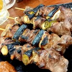 やきとり新盛 - カシラアップ