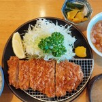 勝味庵本店 - ロースカツ定食