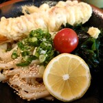 創作うどん ほしの - うどんのアップ