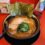 大輝家直系家系ラーメン 大金家 - デフォルトラーメン税込み900円