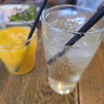 ラックエドット - オレンジジュース・ジンジャエール