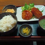 魚酒場ピン - グラコロ定食   950円