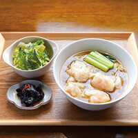 海老ワンタン麺セット