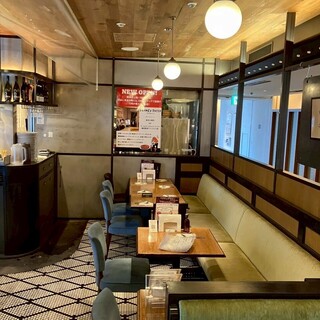 ホームズパスタ トラットリア_1