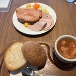 ドイツ国家認定食肉加工マイスターの店 AkitaHam. - ヨーロッパ小麦パンセット