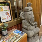 トムボーイ 106 モアイカフェ 渋谷道玄坂店 - 