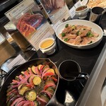 NARITA BOLD KITCHEN - 白身魚のオーブン焼き（奥）