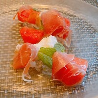 オステリア ブッビーノ - スイカと生ハム