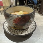 人類みな麺類とエスサワダ - macro Sawada