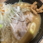 麺処 花田 上野店 - チャーシューアップ
