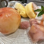 FLIPPER'S - パンケーキのまるごと桃