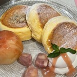 FLIPPER'S - パンケーキのまるごと桃