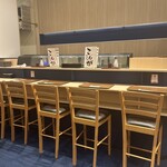 おにぎりこんが - カウンター席