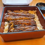 魚登久 - うな重アップ