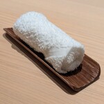 神田錦町 鮨たか晴 - おしぼり（2本目）