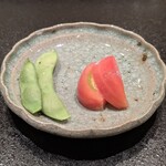 神田錦町 鮨たか晴 - 枝豆　＆　フルーツトマト
