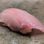 神田錦町 鮨たか晴 - シマアジ