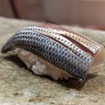 神田錦町 鮨たか晴 - 小肌