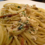 真鯛のペペロンチーノ　ローズマリー風味