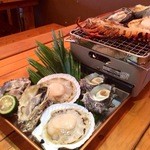 浜茶屋 - 貝焼きも激ウマ！