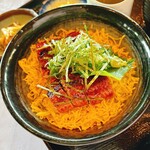 貞宝カントリークラブ - 鰻のアップ。錦糸玉子と海苔と大葉とワサビが目立ってます