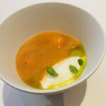 ヴァリノール - クインシーメロン　黒蜜、メロンの液、バジルオイル、アイスクリーム