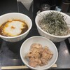 なぜ蕎麦にラー油を入れるのか。 神田小川町店