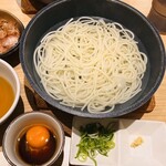 五島うどん だしぼんず かもめ市場店 - 